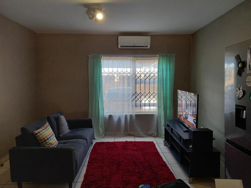 To Let 2 Bedroom Property for Rent in Richards Bay KwaZulu-Natal