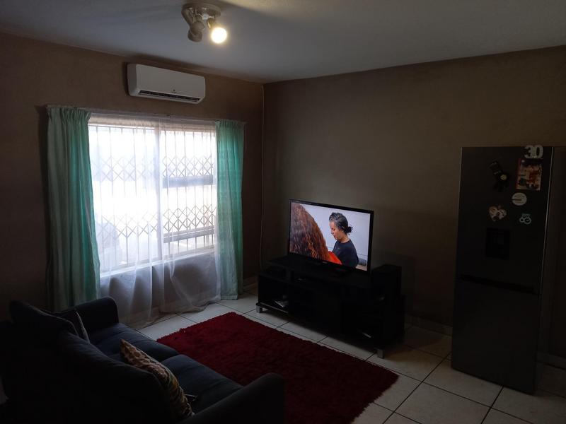 To Let 2 Bedroom Property for Rent in Richards Bay KwaZulu-Natal