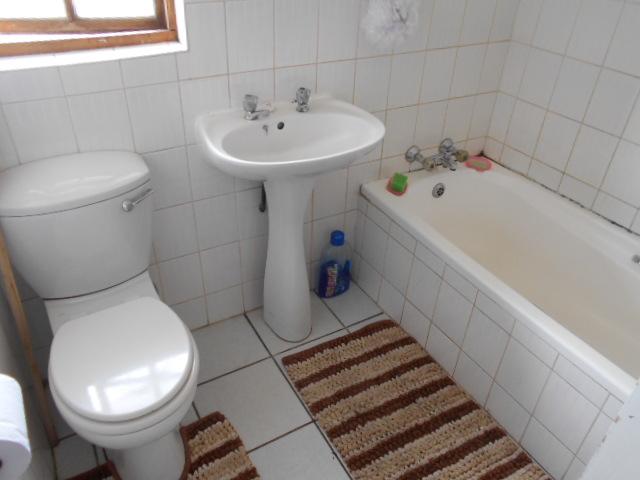 To Let 2 Bedroom Property for Rent in Meer En See KwaZulu-Natal