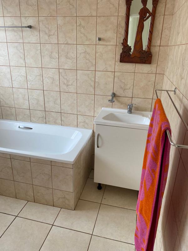 4 Bedroom Property for Sale in Shelly Beach KwaZulu-Natal