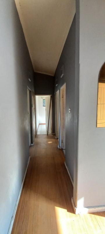 2 Bedroom Property for Sale in Pinelands KwaZulu-Natal