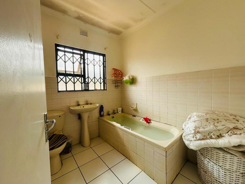 3 Bedroom Property for Sale in Empangeni Central KwaZulu-Natal