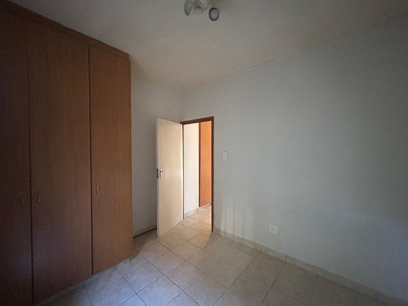 To Let 2 Bedroom Property for Rent in Margate KwaZulu-Natal