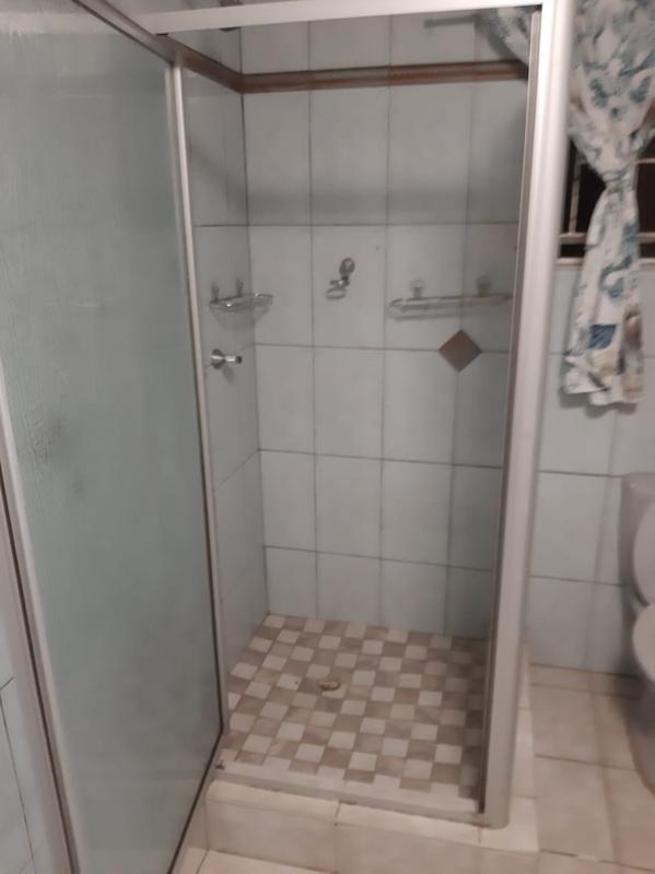 To Let 2 Bedroom Property for Rent in Ocean View KwaZulu-Natal