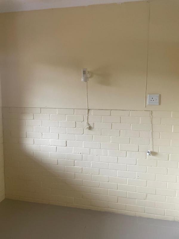 To Let 2 Bedroom Property for Rent in Kingsburgh KwaZulu-Natal