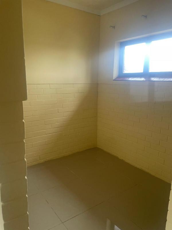To Let 2 Bedroom Property for Rent in Kingsburgh KwaZulu-Natal
