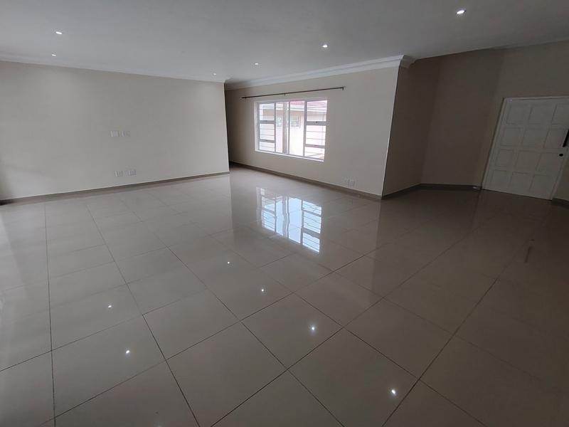 To Let 4 Bedroom Property for Rent in Durban North KwaZulu-Natal