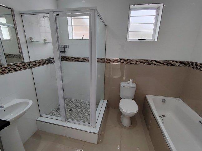 To Let 4 Bedroom Property for Rent in Durban North KwaZulu-Natal
