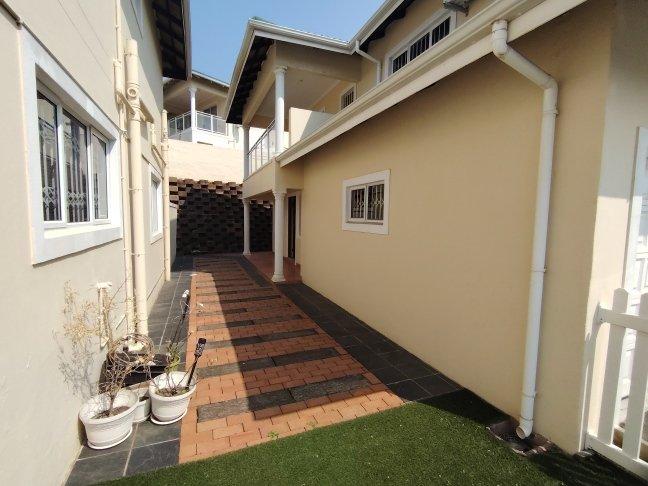 3 Bedroom Property for Sale in Broadlands KwaZulu-Natal