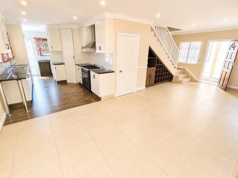 3 Bedroom Property for Sale in Broadlands KwaZulu-Natal