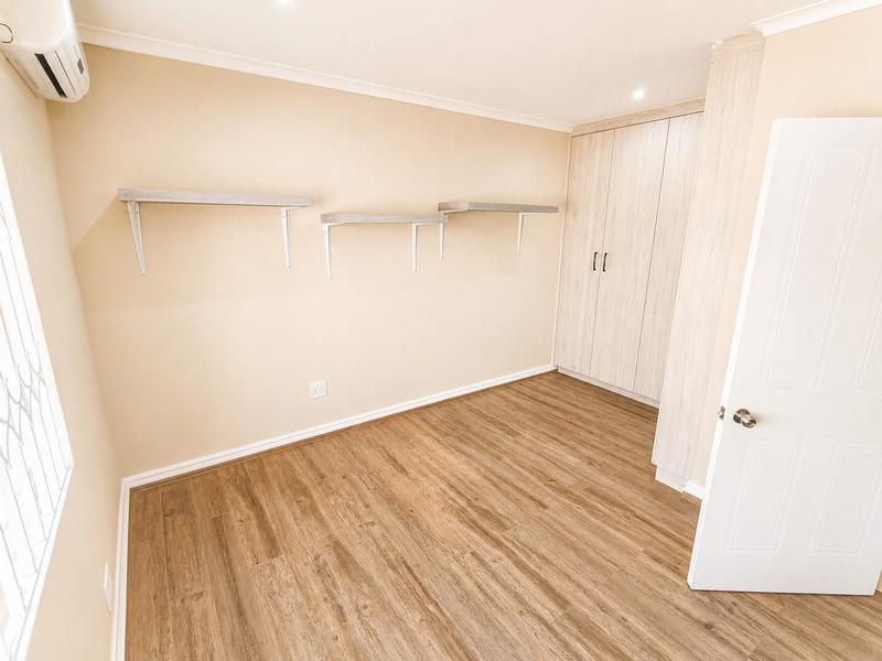 3 Bedroom Property for Sale in Broadlands KwaZulu-Natal