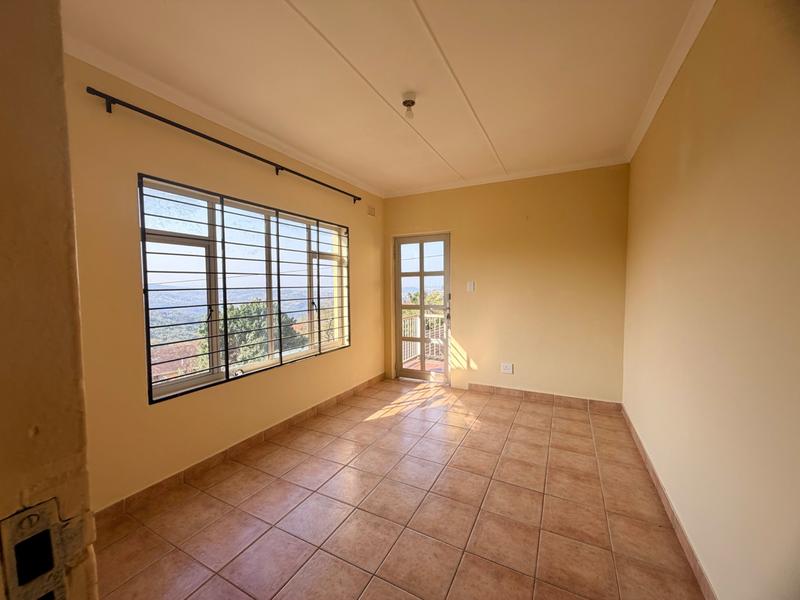 To Let 4 Bedroom Property for Rent in Reservoir Hills KwaZulu-Natal