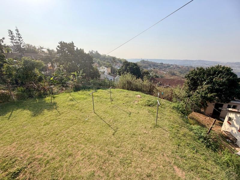To Let 4 Bedroom Property for Rent in Reservoir Hills KwaZulu-Natal