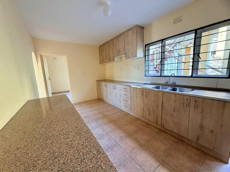 To Let 4 Bedroom Property for Rent in Reservoir Hills KwaZulu-Natal