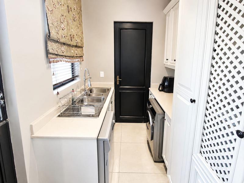 4 Bedroom Property for Sale in Izinga KwaZulu-Natal