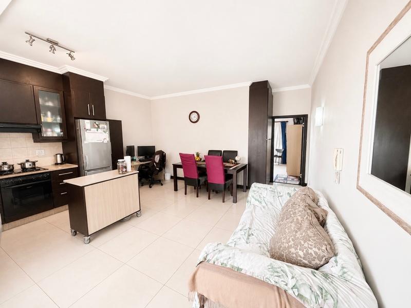 1 Bedroom Property for Sale in New Town Centre KwaZulu-Natal