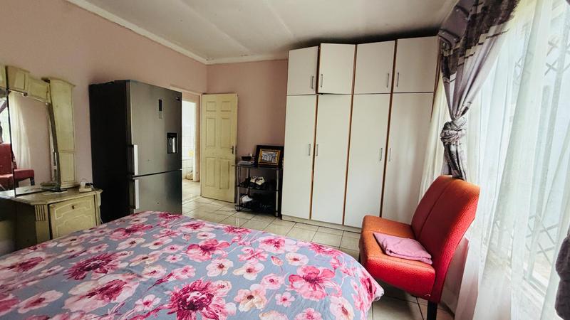2 Bedroom Property for Sale in Lovu KwaZulu-Natal
