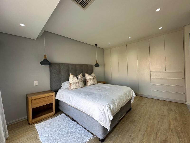 To Let 4 Bedroom Property for Rent in La Lucia KwaZulu-Natal