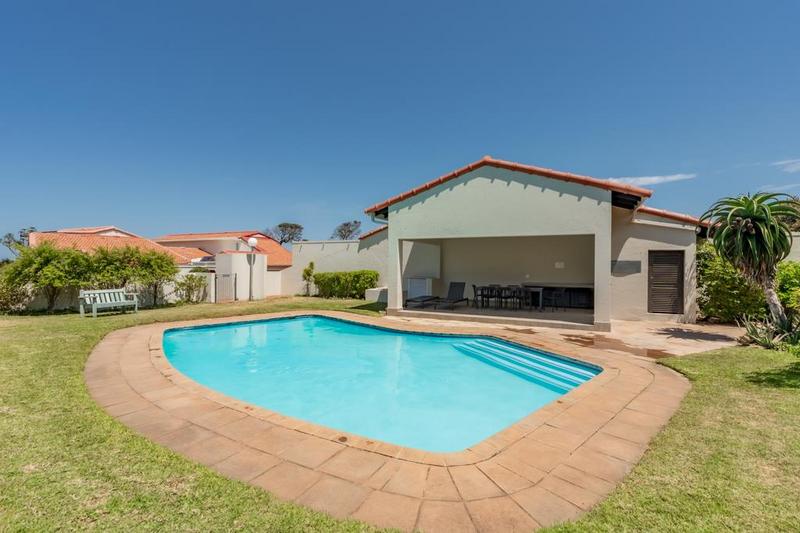 To Let 4 Bedroom Property for Rent in La Lucia KwaZulu-Natal