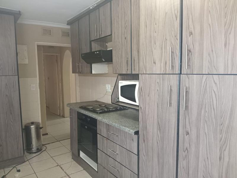 4 Bedroom Property for Sale in Kwandengezi KwaZulu-Natal
