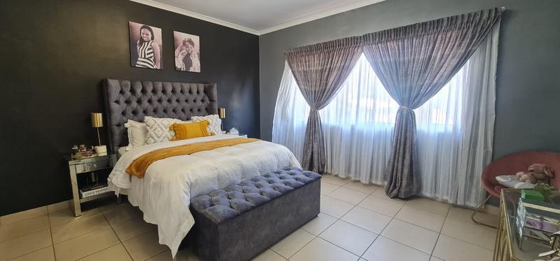 To Let 2 Bedroom Property for Rent in Windermere KwaZulu-Natal