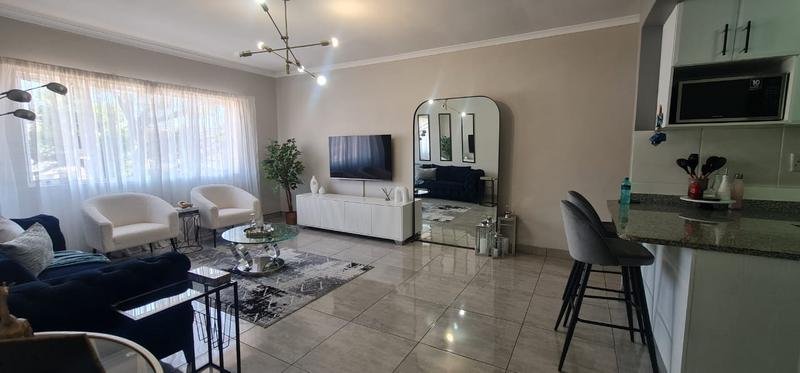 To Let 2 Bedroom Property for Rent in Windermere KwaZulu-Natal