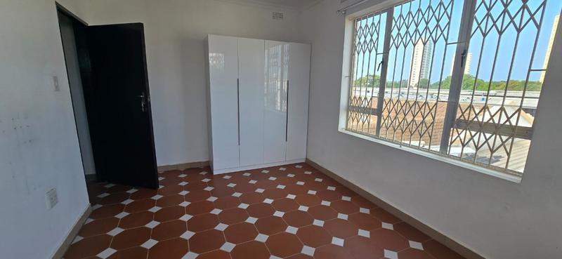 To Let 3 Bedroom Property for Rent in Durban North KwaZulu-Natal