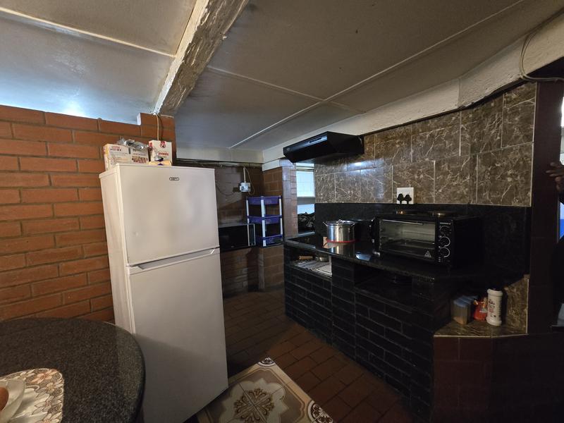 10 Bedroom Property for Sale in Umbilo KwaZulu-Natal