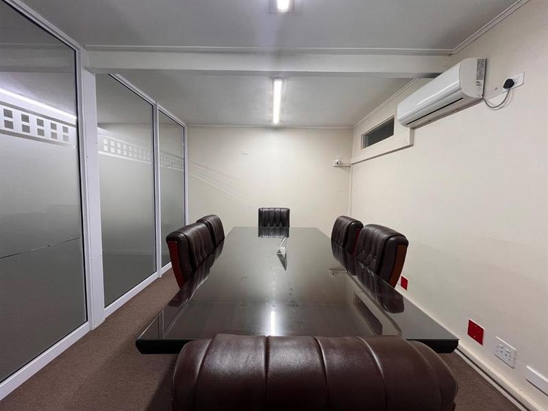 To Let Commercial Property for Rent in Essenwood KwaZulu-Natal