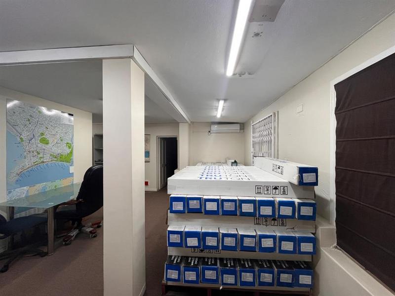 To Let Commercial Property for Rent in Essenwood KwaZulu-Natal