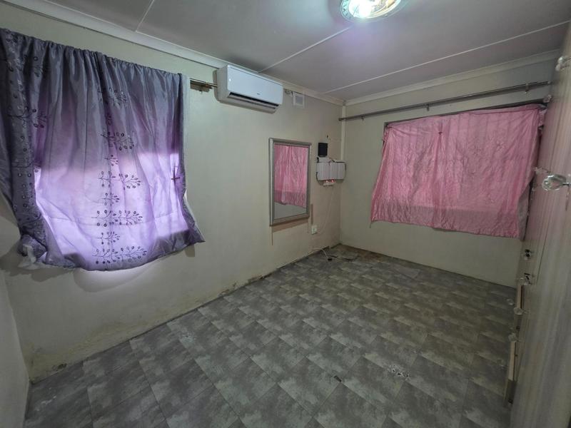 To Let 2 Bedroom Property for Rent in Redcliffe KwaZulu-Natal