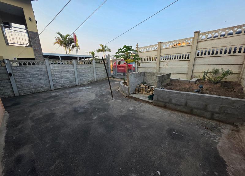 To Let 2 Bedroom Property for Rent in Redcliffe KwaZulu-Natal