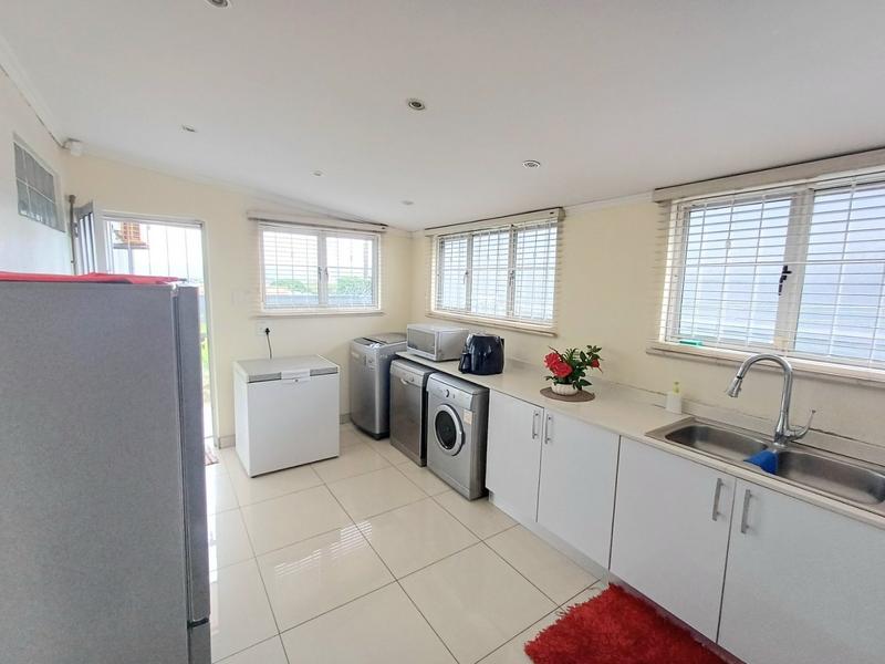 4 Bedroom Property for Sale in Stonebridge KwaZulu-Natal