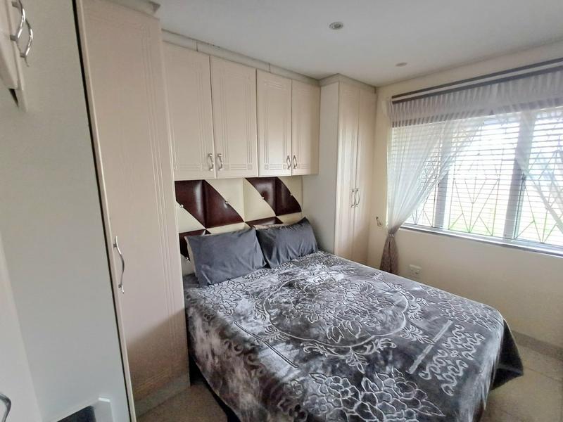 4 Bedroom Property for Sale in Stonebridge KwaZulu-Natal