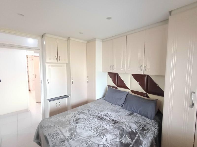 4 Bedroom Property for Sale in Stonebridge KwaZulu-Natal