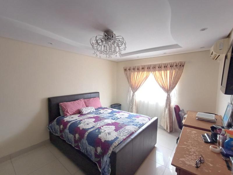 4 Bedroom Property for Sale in Stonebridge KwaZulu-Natal