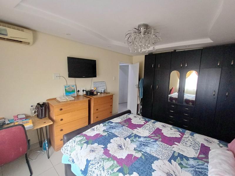 4 Bedroom Property for Sale in Stonebridge KwaZulu-Natal