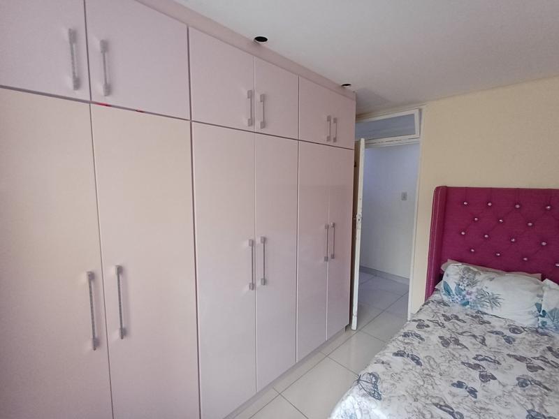 4 Bedroom Property for Sale in Stonebridge KwaZulu-Natal
