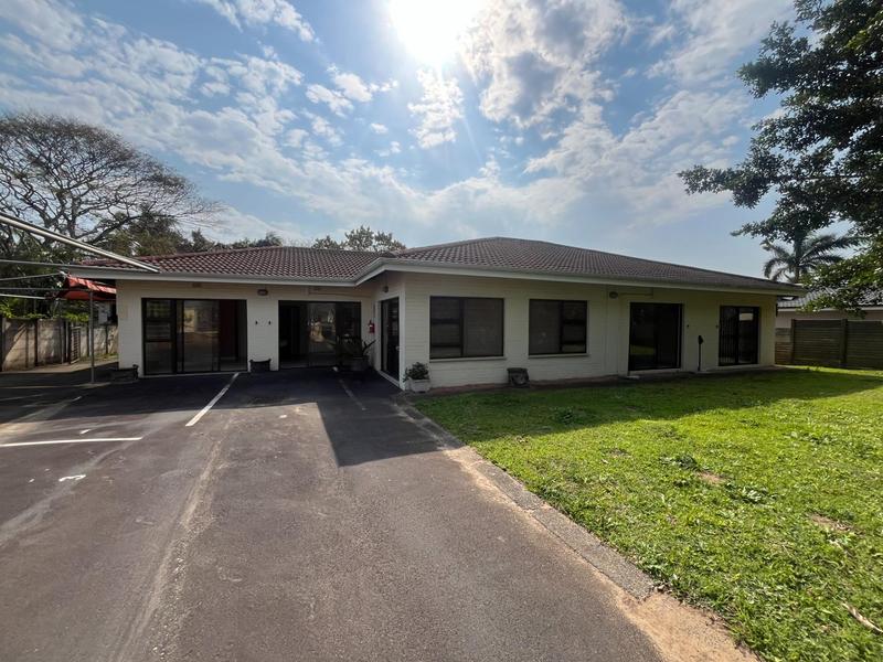 6 Bedroom Property for Sale in Margate KwaZulu-Natal