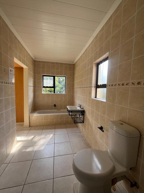 6 Bedroom Property for Sale in Margate KwaZulu-Natal