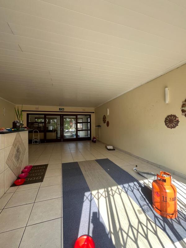 6 Bedroom Property for Sale in Margate KwaZulu-Natal
