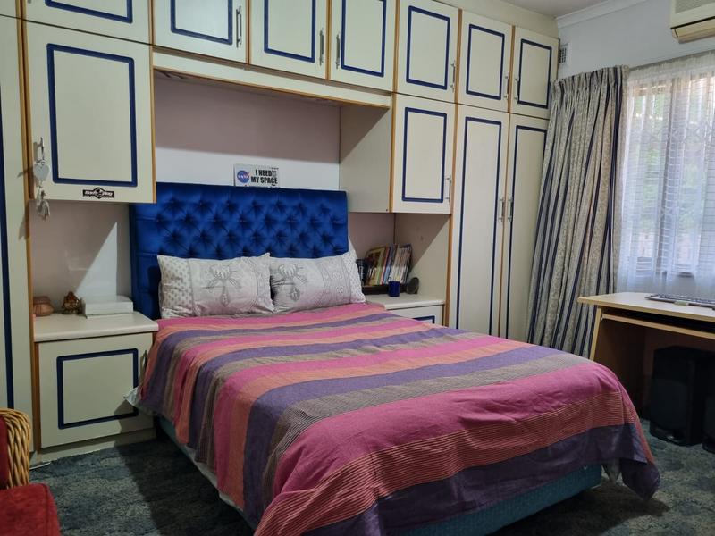 4 Bedroom Property for Sale in Regency Park KwaZulu-Natal