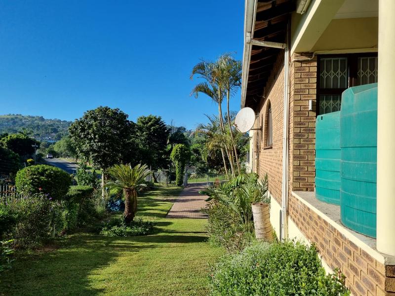 4 Bedroom Property for Sale in Regency Park KwaZulu-Natal