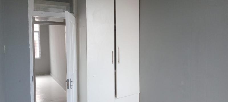 5 Bedroom Property for Sale in Windermere KwaZulu-Natal