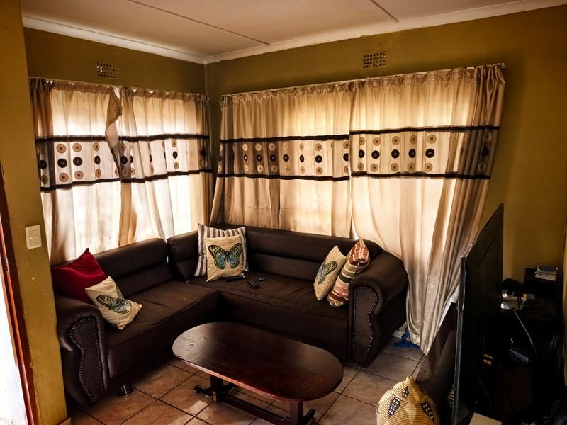 To Let 2 Bedroom Property for Rent in Umhlathuze KwaZulu-Natal