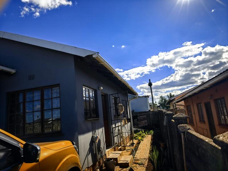 To Let 2 Bedroom Property for Rent in Umhlathuze KwaZulu-Natal