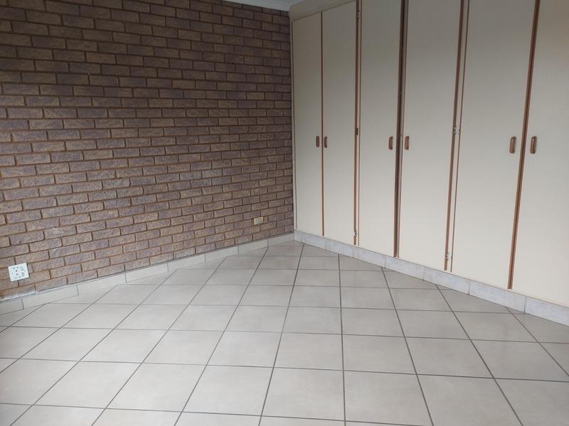 4 Bedroom Property for Sale in Empangeni Central KwaZulu-Natal