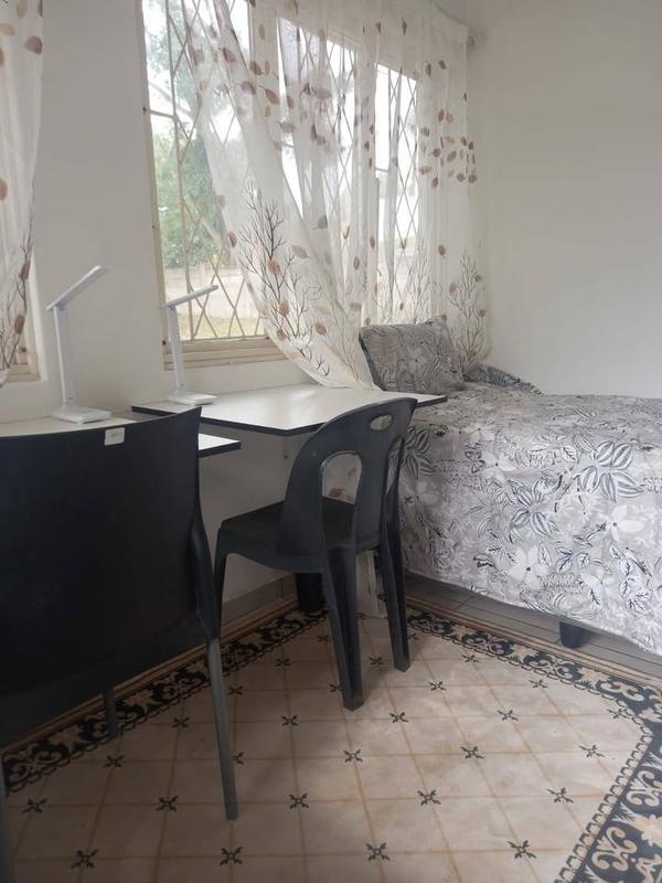 To Let 3 Bedroom Property for Rent in Glen Park KwaZulu-Natal