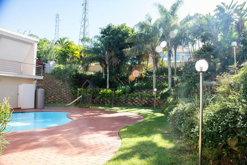 5 Bedroom Property for Sale in Umhlanga KwaZulu-Natal