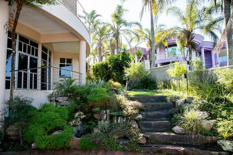 5 Bedroom Property for Sale in Umhlanga KwaZulu-Natal